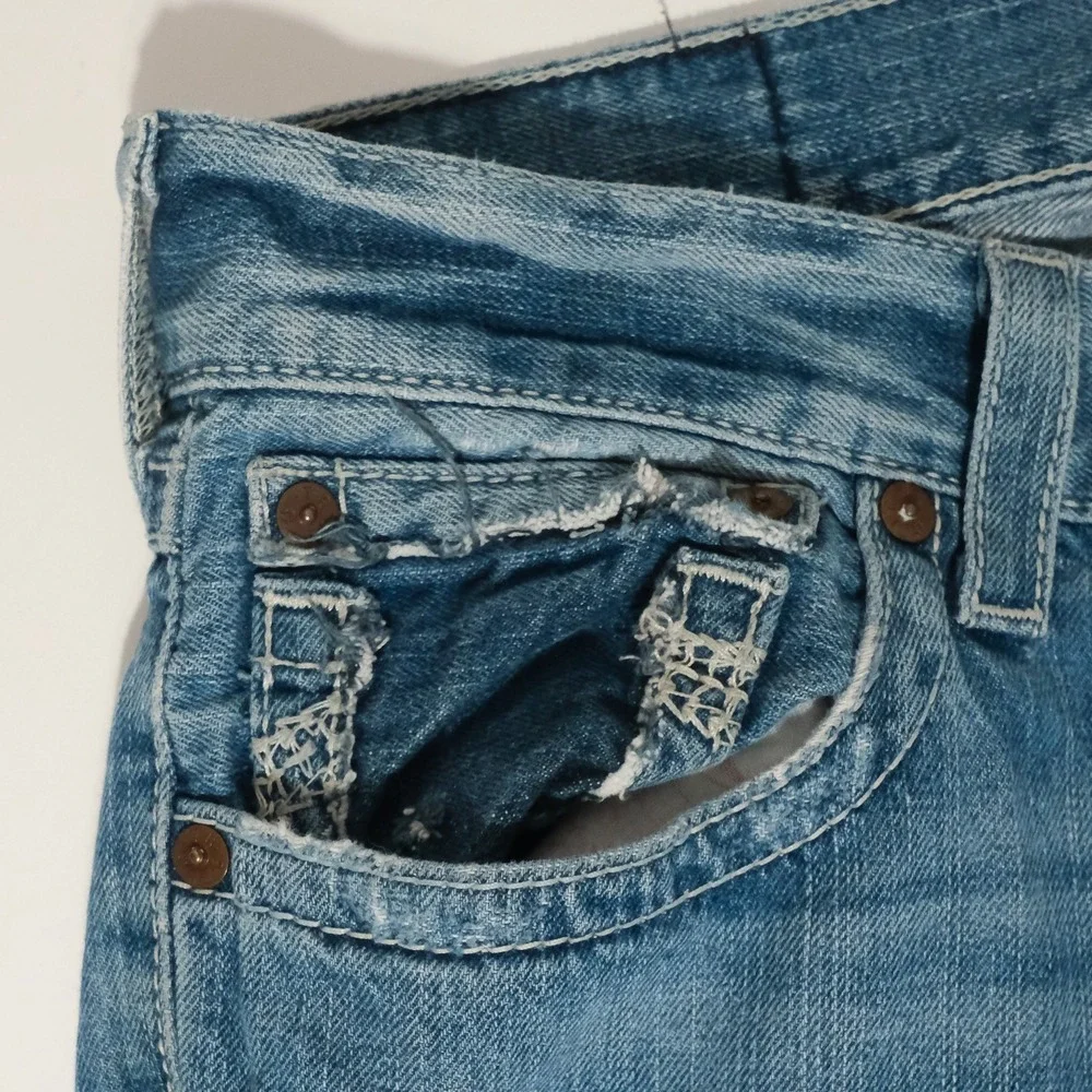 True Religion Jeans Womens 34 x 32 Blue Denim Bootcut Flaws On Pockets